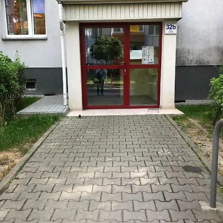 Duze Mieszkanie W Zielonej Okolicy, 6 Km Od Rynku. Lejlighed